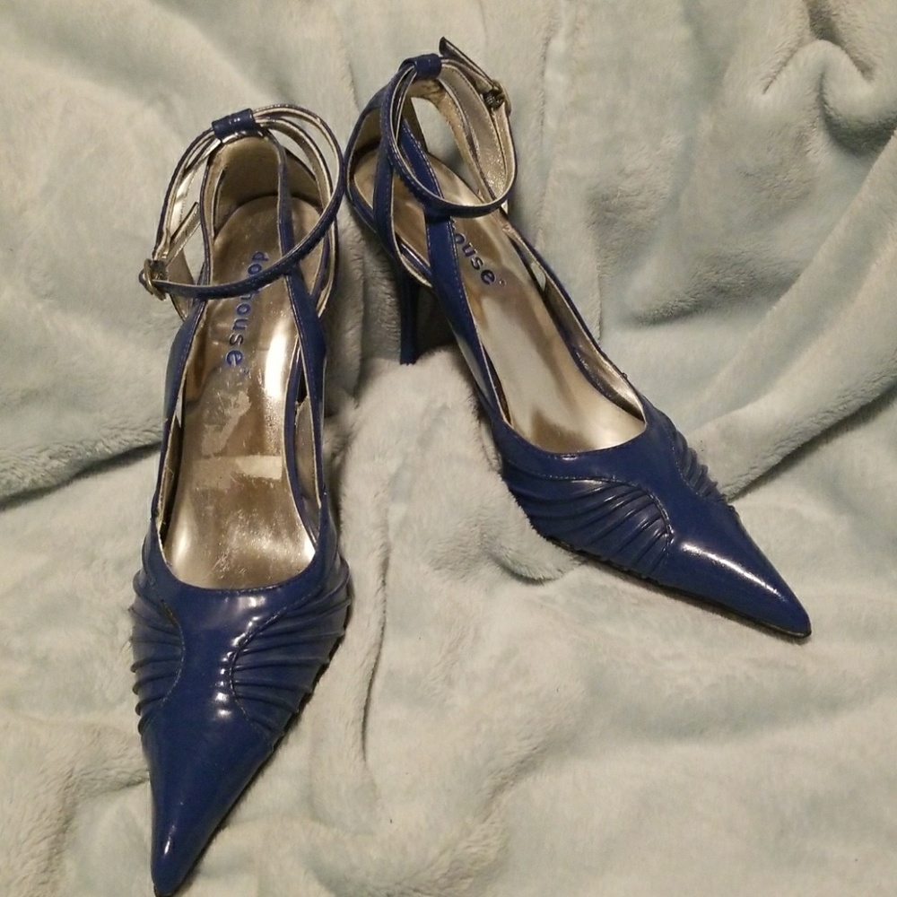 Beautiful blue heels